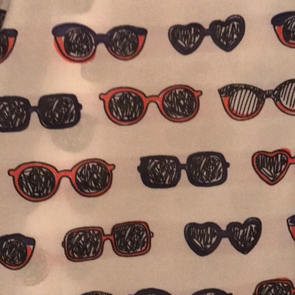 Long sleeve sheer top - Picture 3 of 4